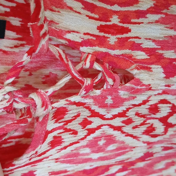 New Directions Woman's XL No-Sleeve Blouse - Picture 3 of 9